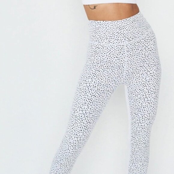 All Fenix‎ Leggings Size Medium White Black Polka Dot 7/8 Length “Montana” NWOT - Picture 9 of 12